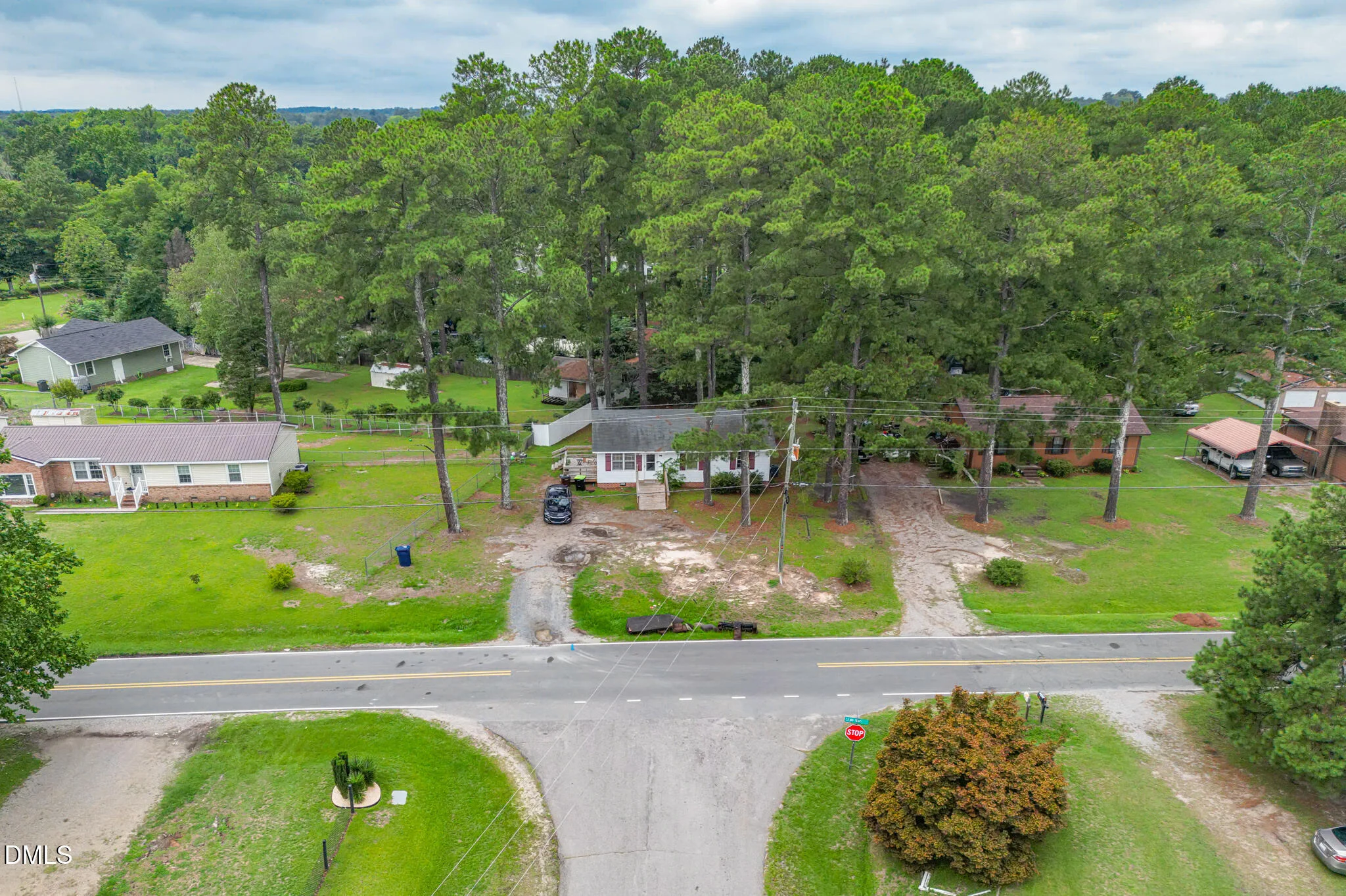 2812 Cemetery Road