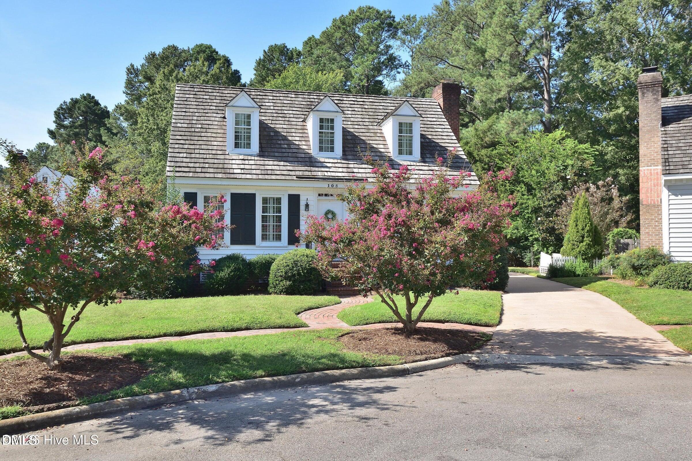 105 Province Circle