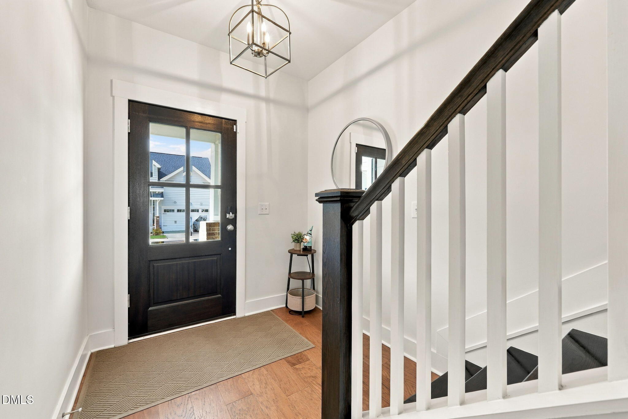 325 Underhill Way
