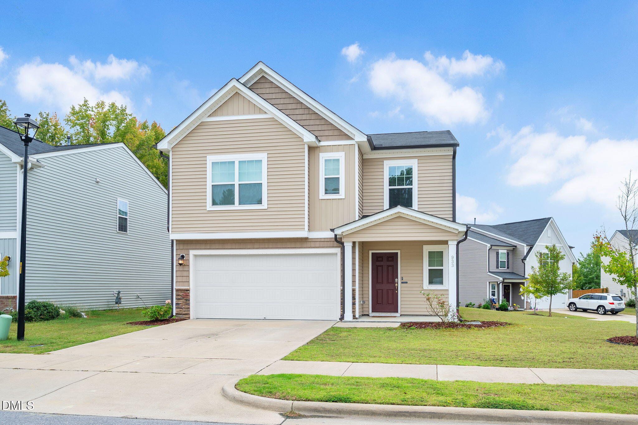 933 Bellewood Gardens Drive