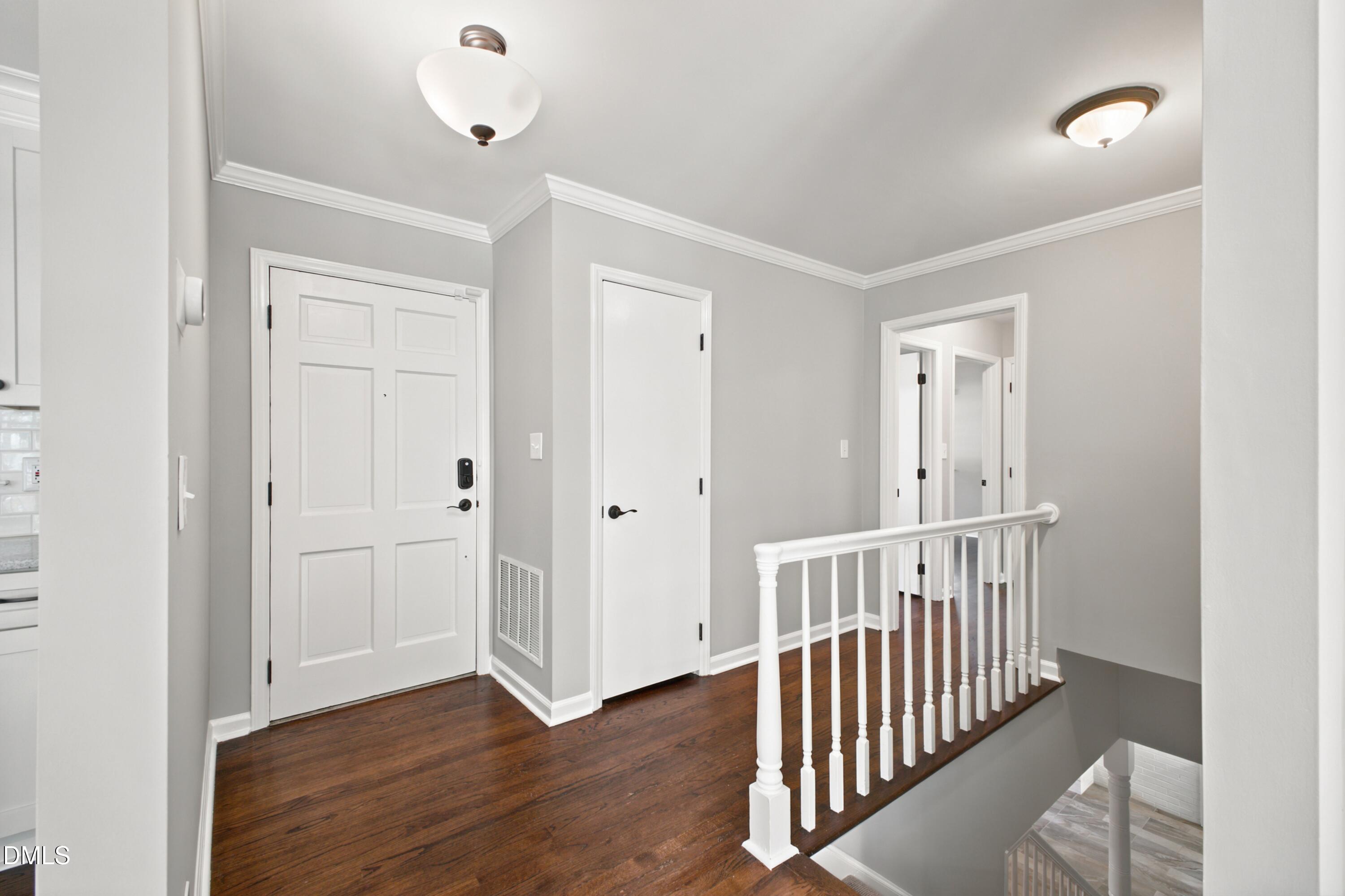 5008 N Glen Drive