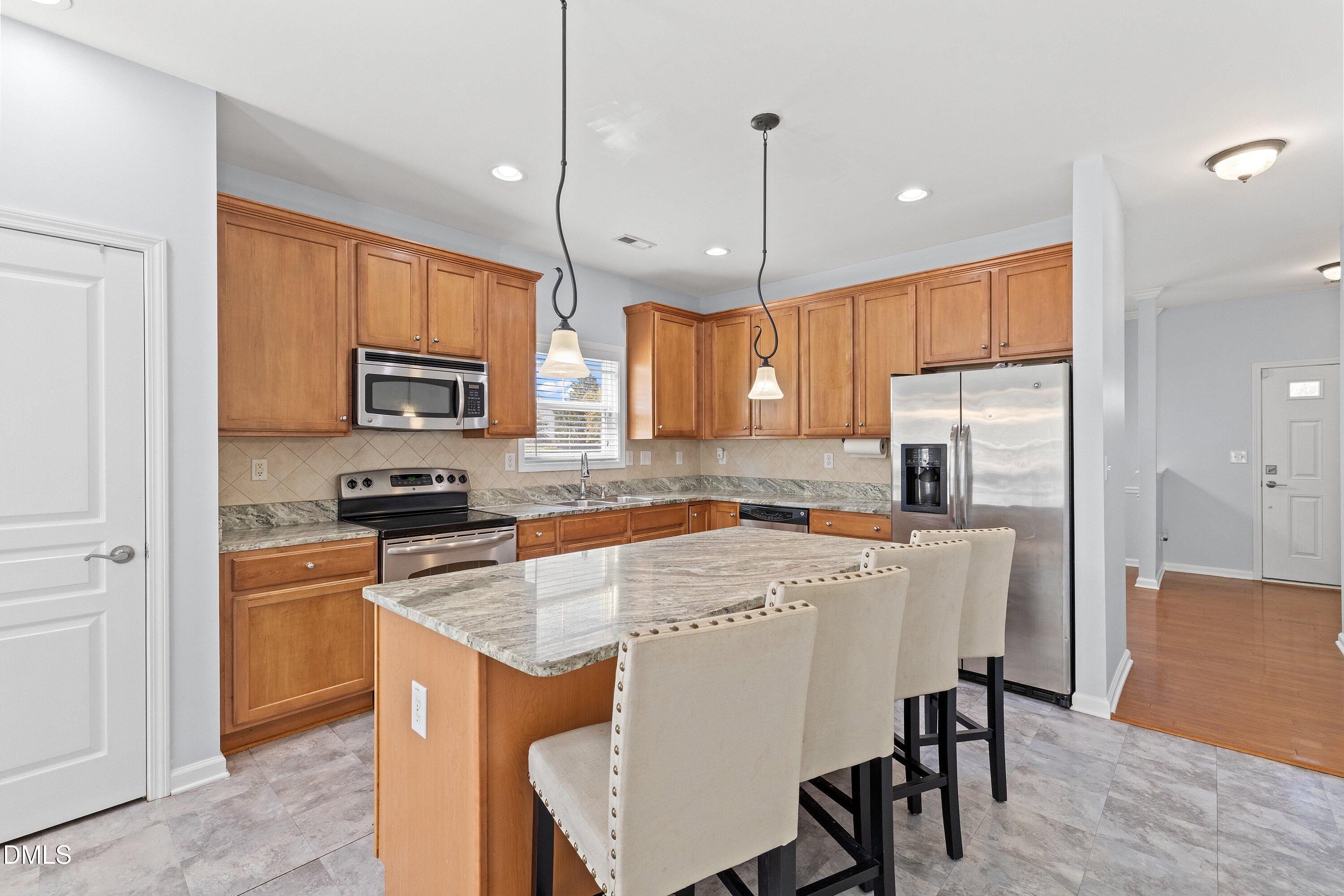 6000 Winged Willet Court