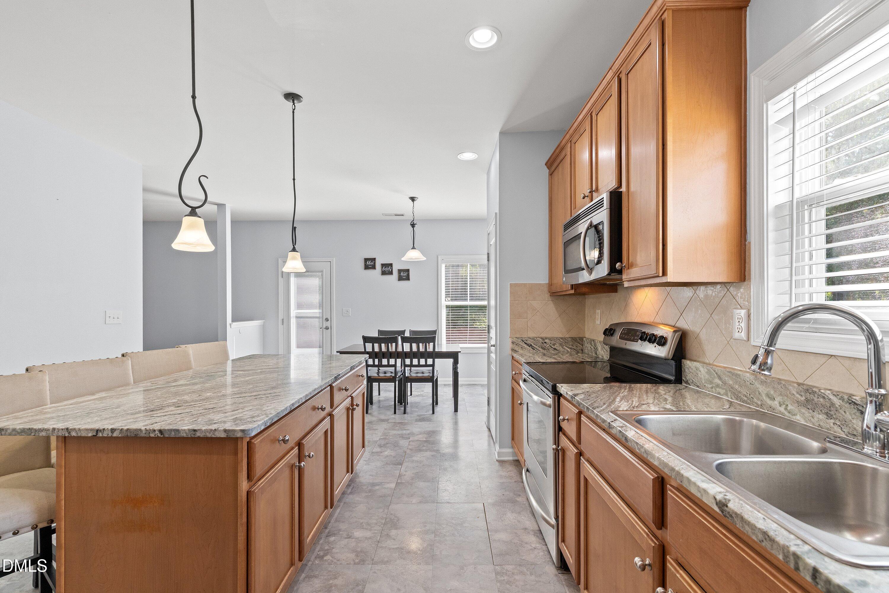 6000 Winged Willet Court