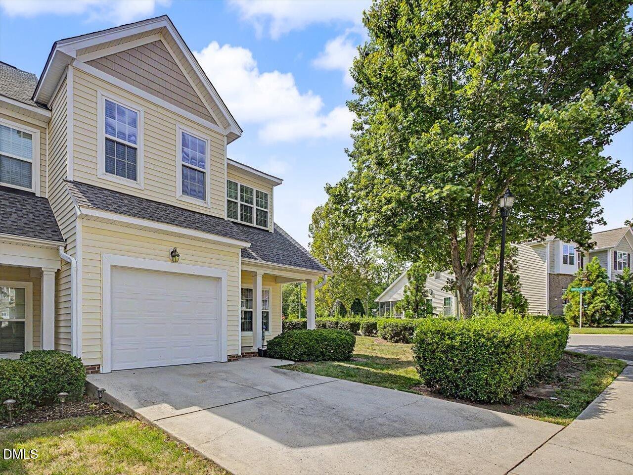 10163 Bessborough Drive