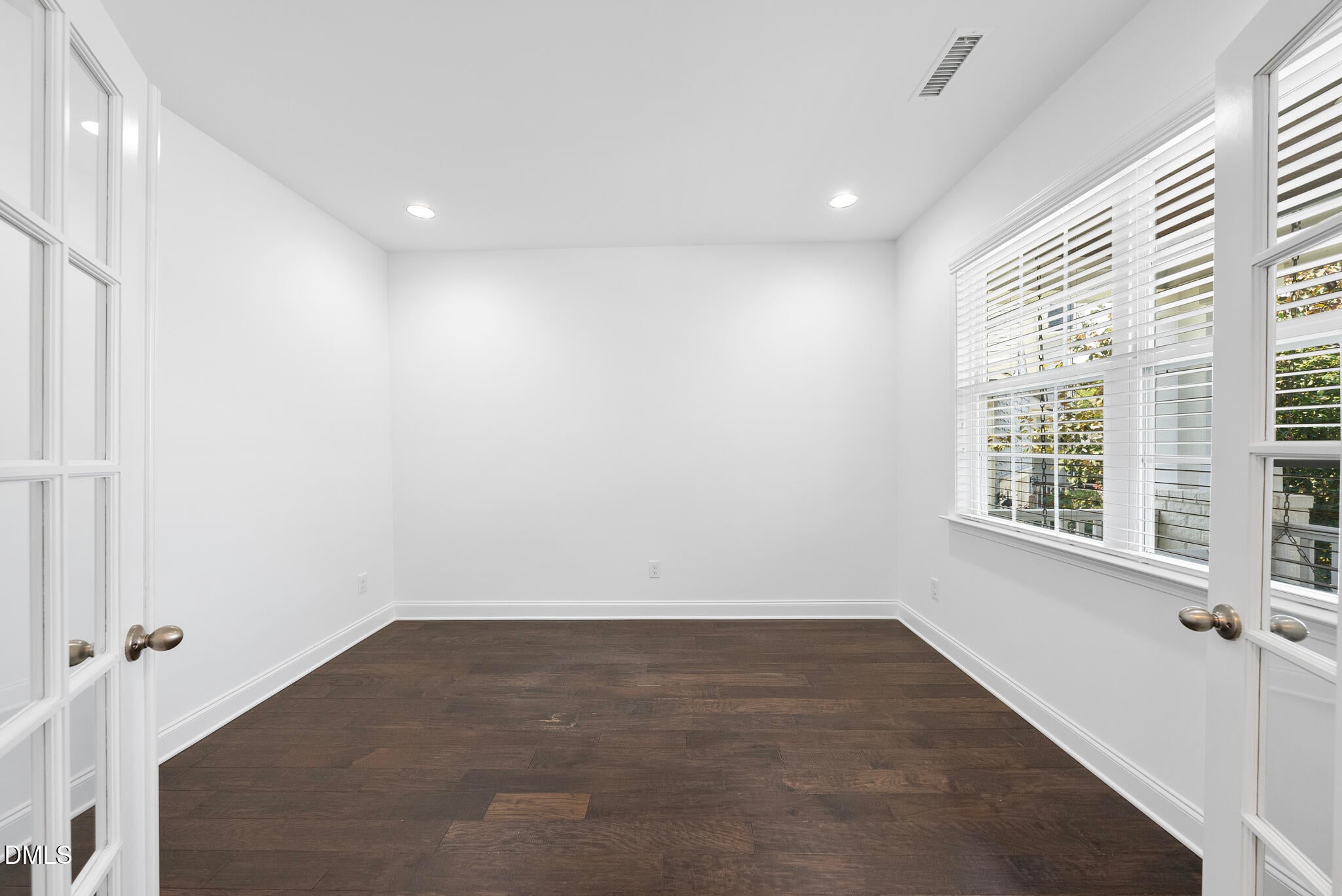 104 Inkwood Place