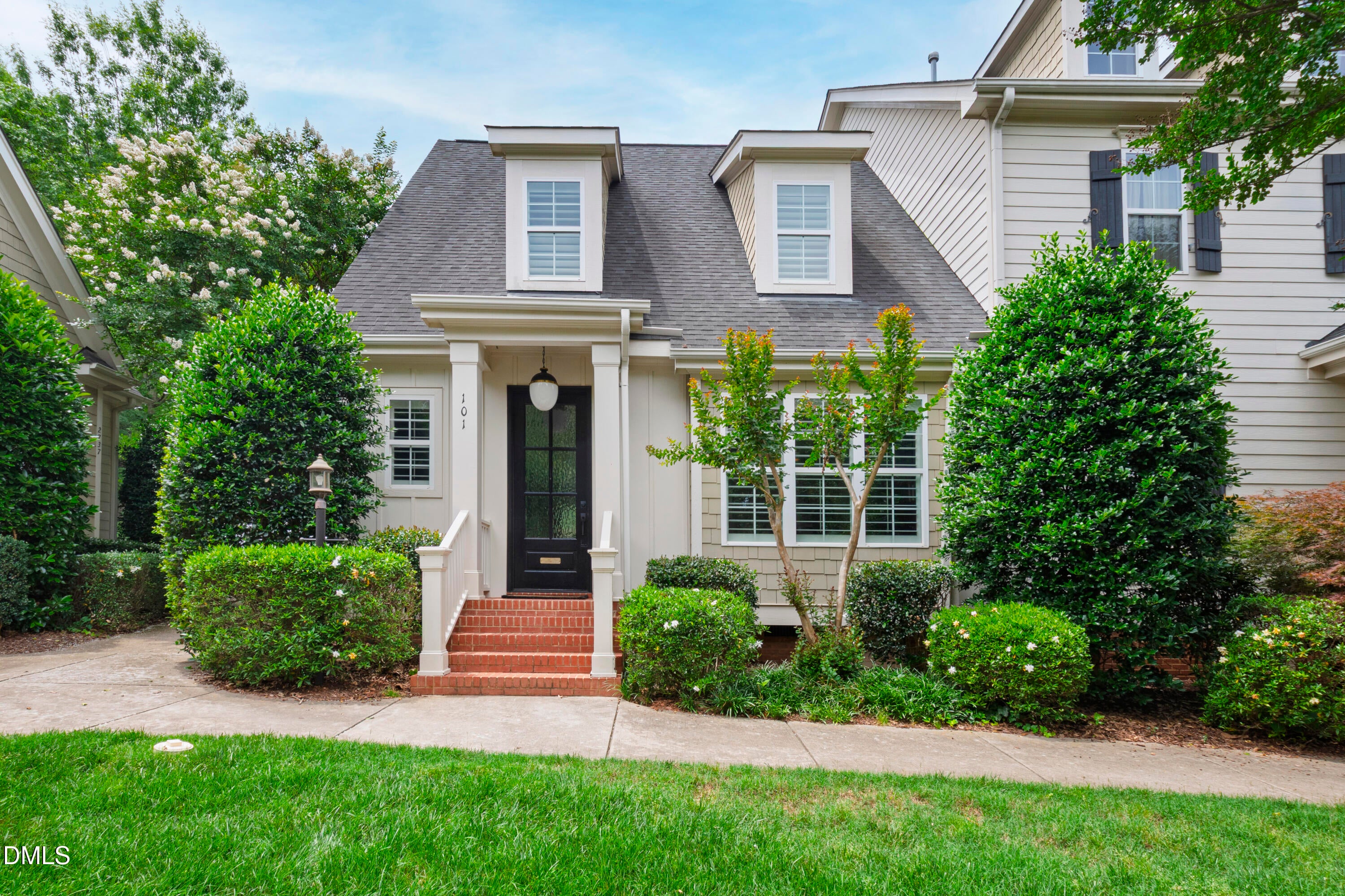 2741 Oberlin Road 101