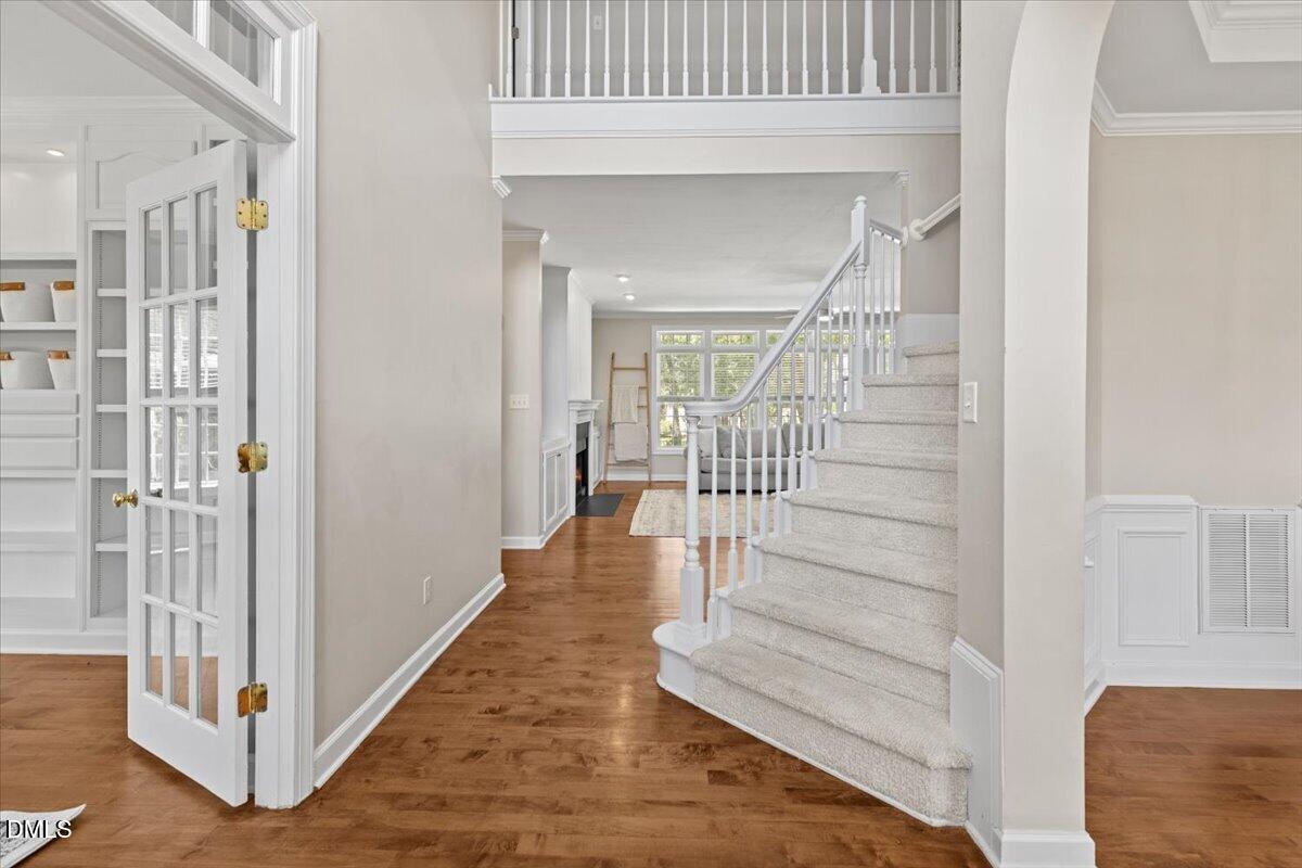2817 Crystal Oaks Lane