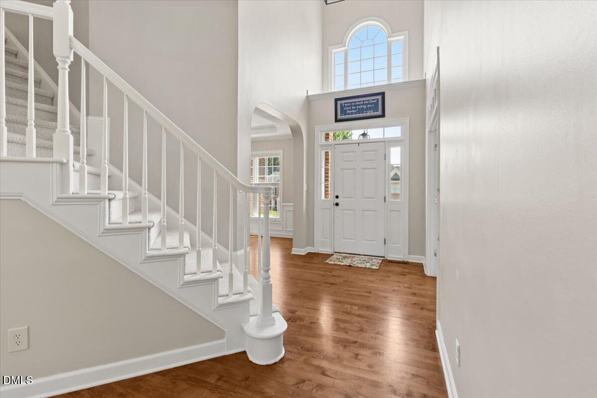 2817 Crystal Oaks Lane