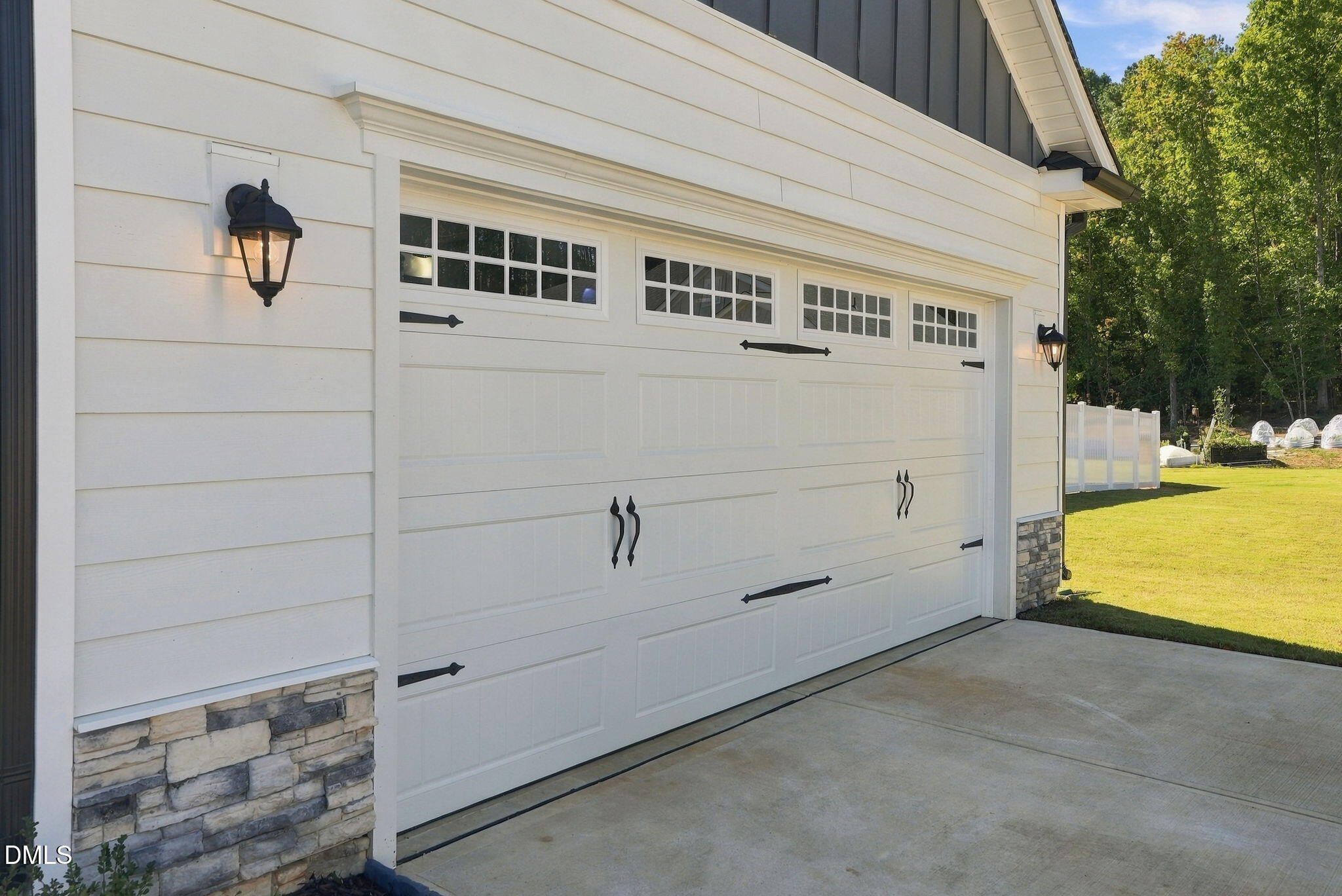 215 Merrifield Lane
