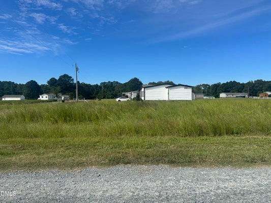 77 OLD DAUGHTRY RD, PRINCETON, NC 27569 - Image 301b0b5d0fb2afdfbad670e408fc7c8b/2338770721