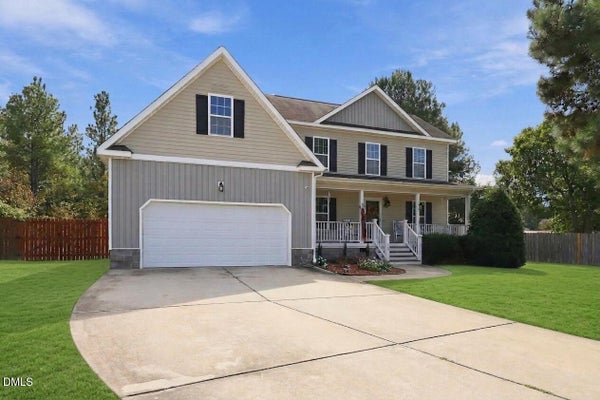 188 GUNNER CT, BROADWAY, NC 27505 - Image 3063002a6ce25e4ece37023f616062c3/350953423