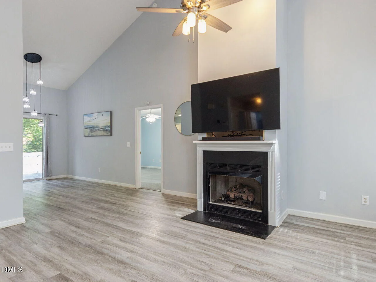 3337 Neptune Drive