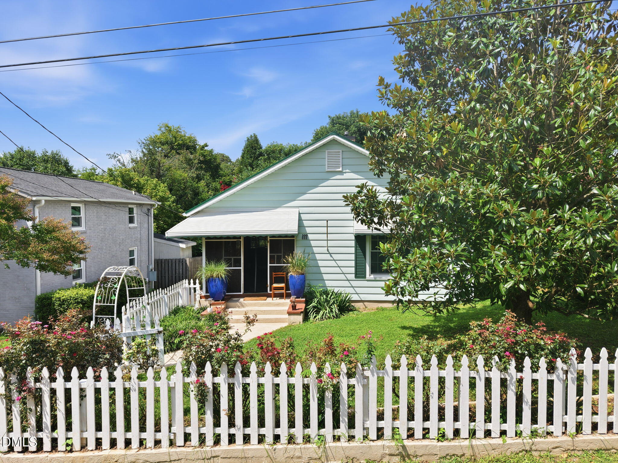 300 Jones Avenue