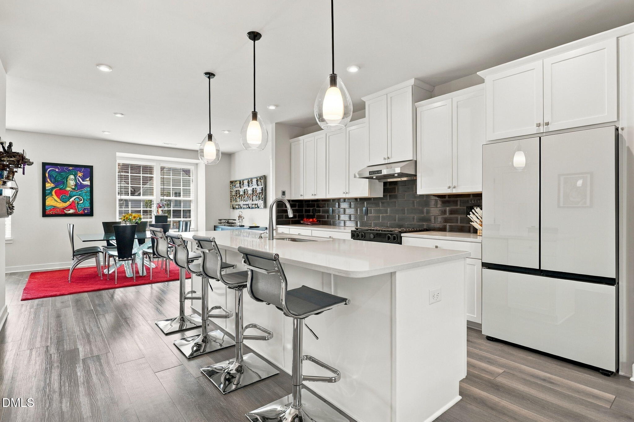 516 Whitehall Circle