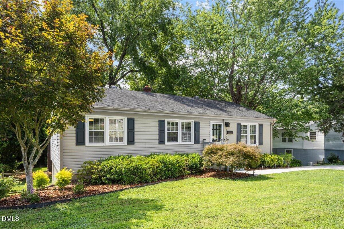 1106 N King Charles Road