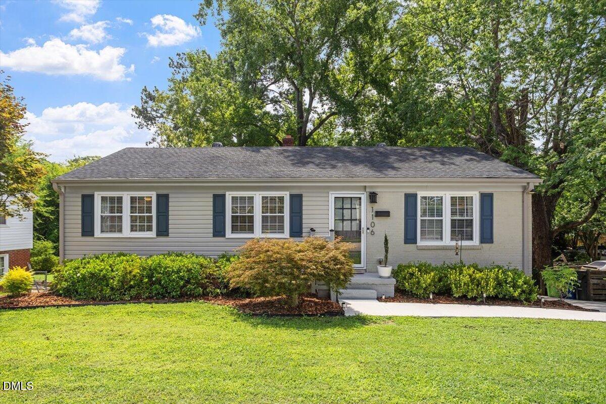 1106 N King Charles Road