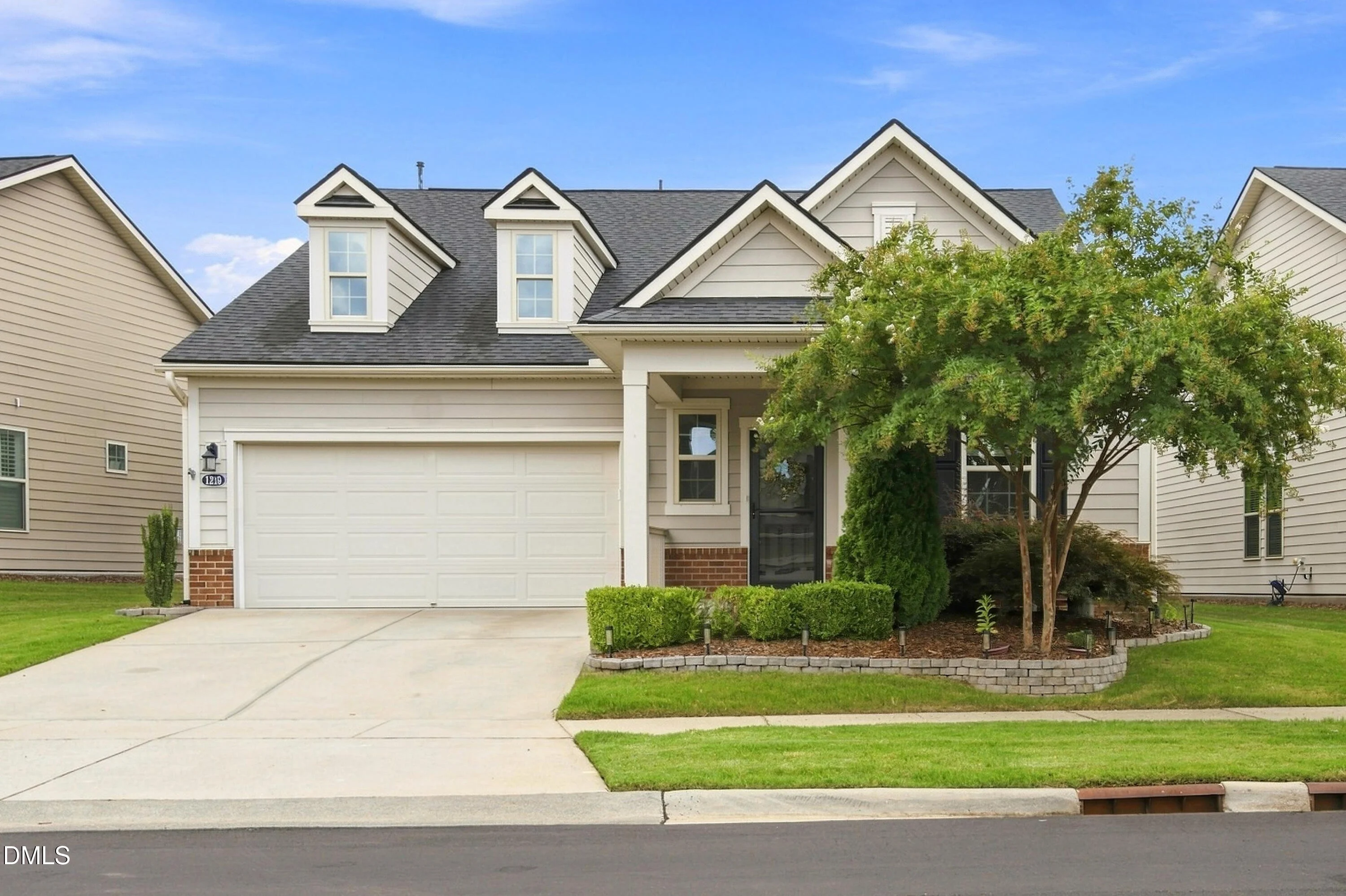 1219 Pulitzer Lane