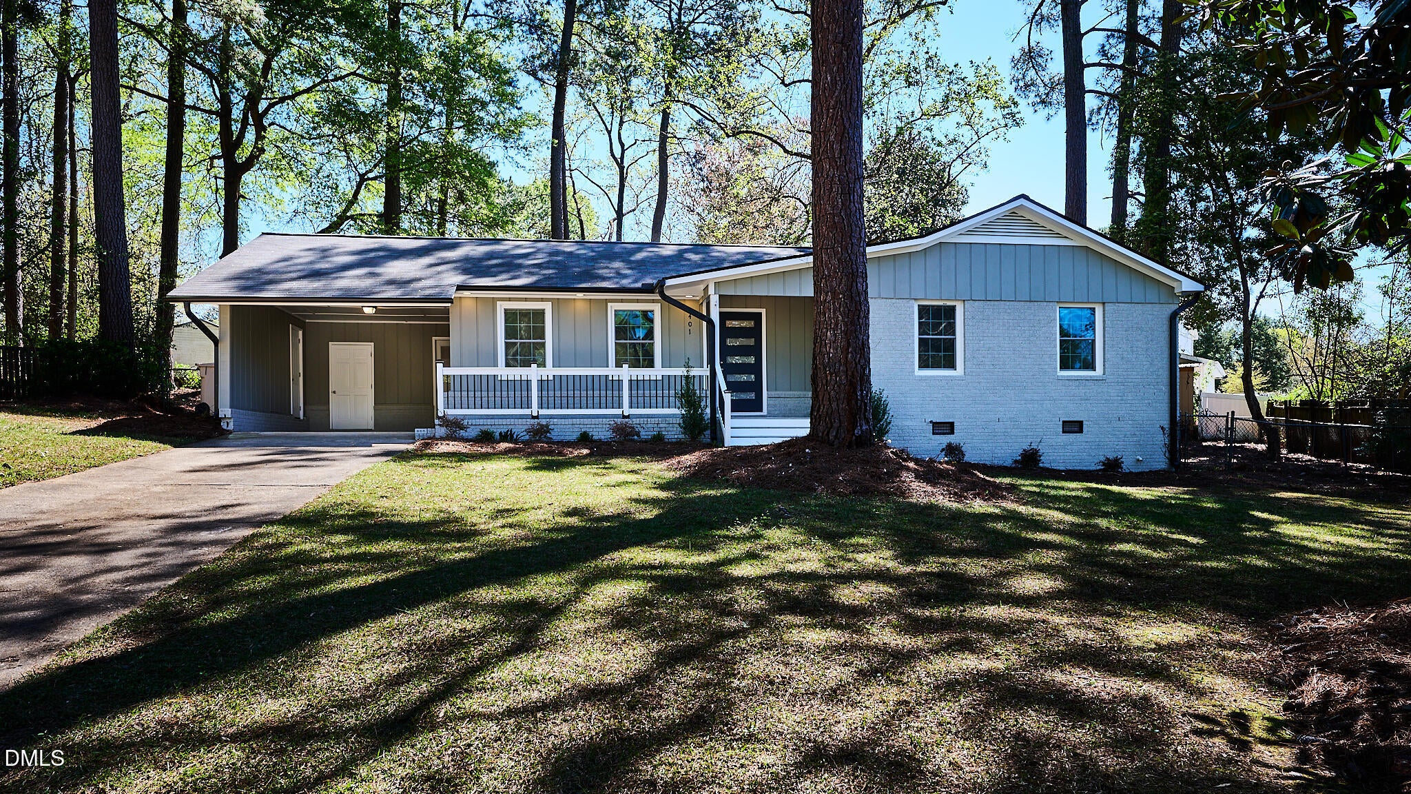 104 Wallis Court