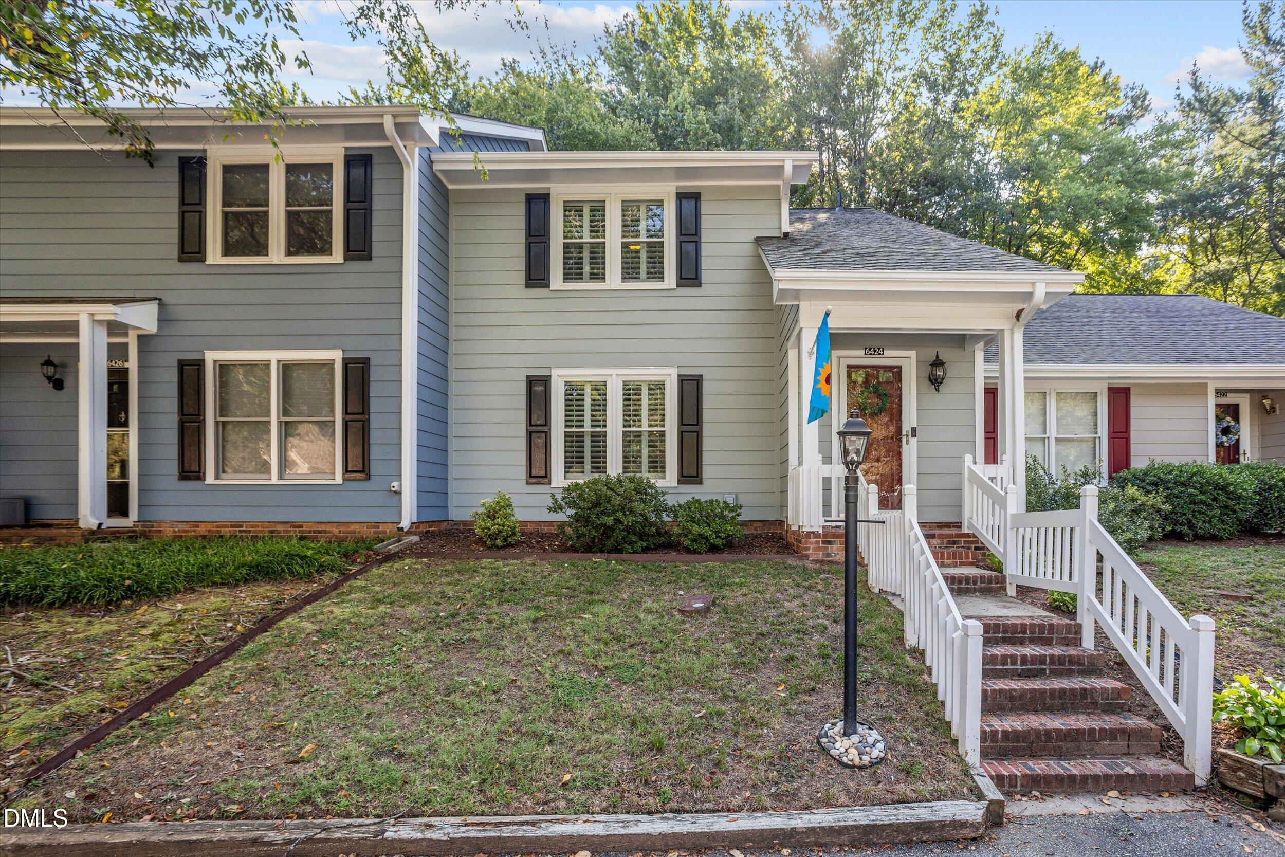 6424 Meadow View Drive