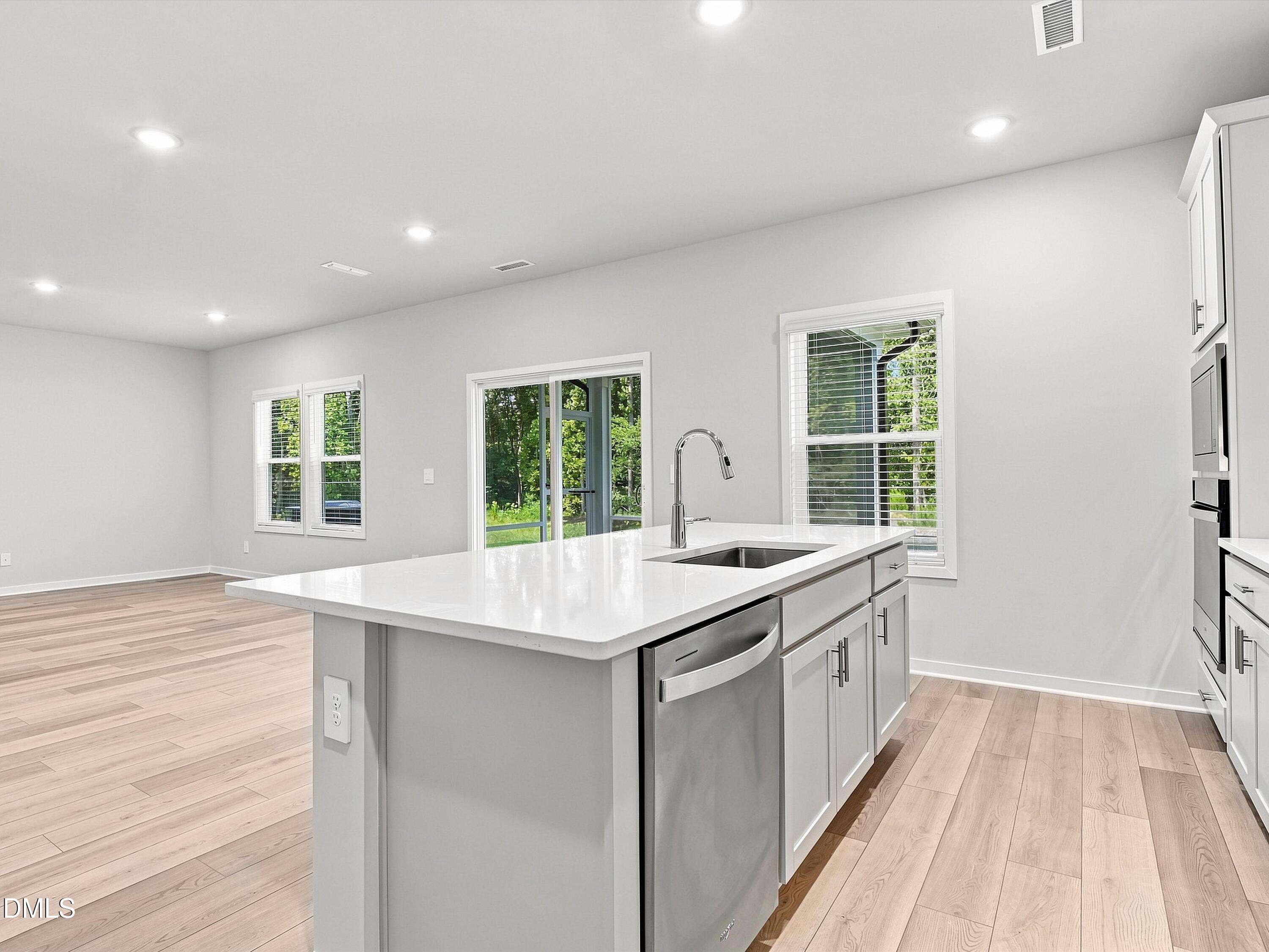 2405 Rosewood Bluff Drive
