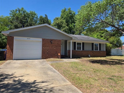 Photo of 6533 Gristmill Road, Fayetteville, NC 28314 (MLS # LP761601)