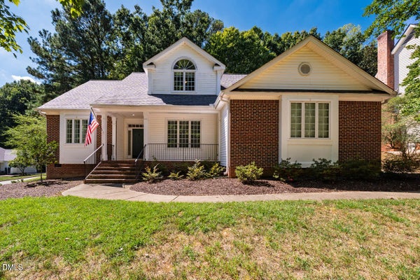 222 HIGHLANDS LAKE DR, CARY, NC 27518 - Image 335514a8f1face7cb3ce7407a452d8dd/944125754