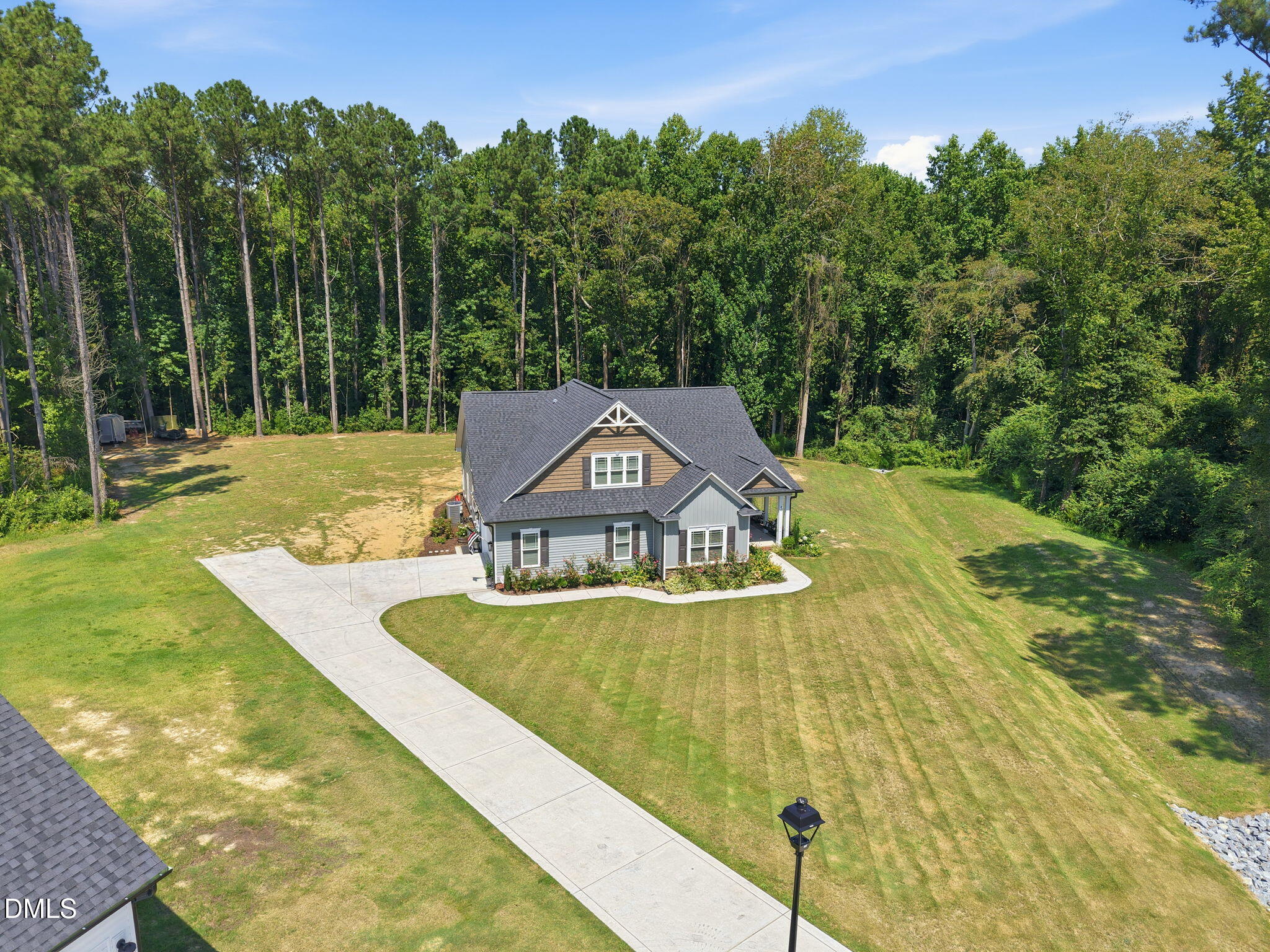90 Blackberry Lane