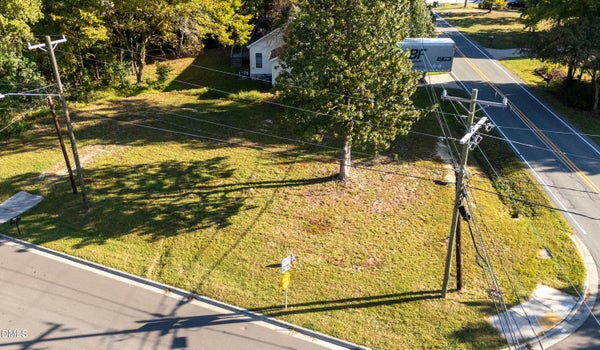 1021 ARDMORE DR, DURHAM, NC 27713 - Image 33721a18dcfc7f5ecab237bab4cdd50a/3710492323