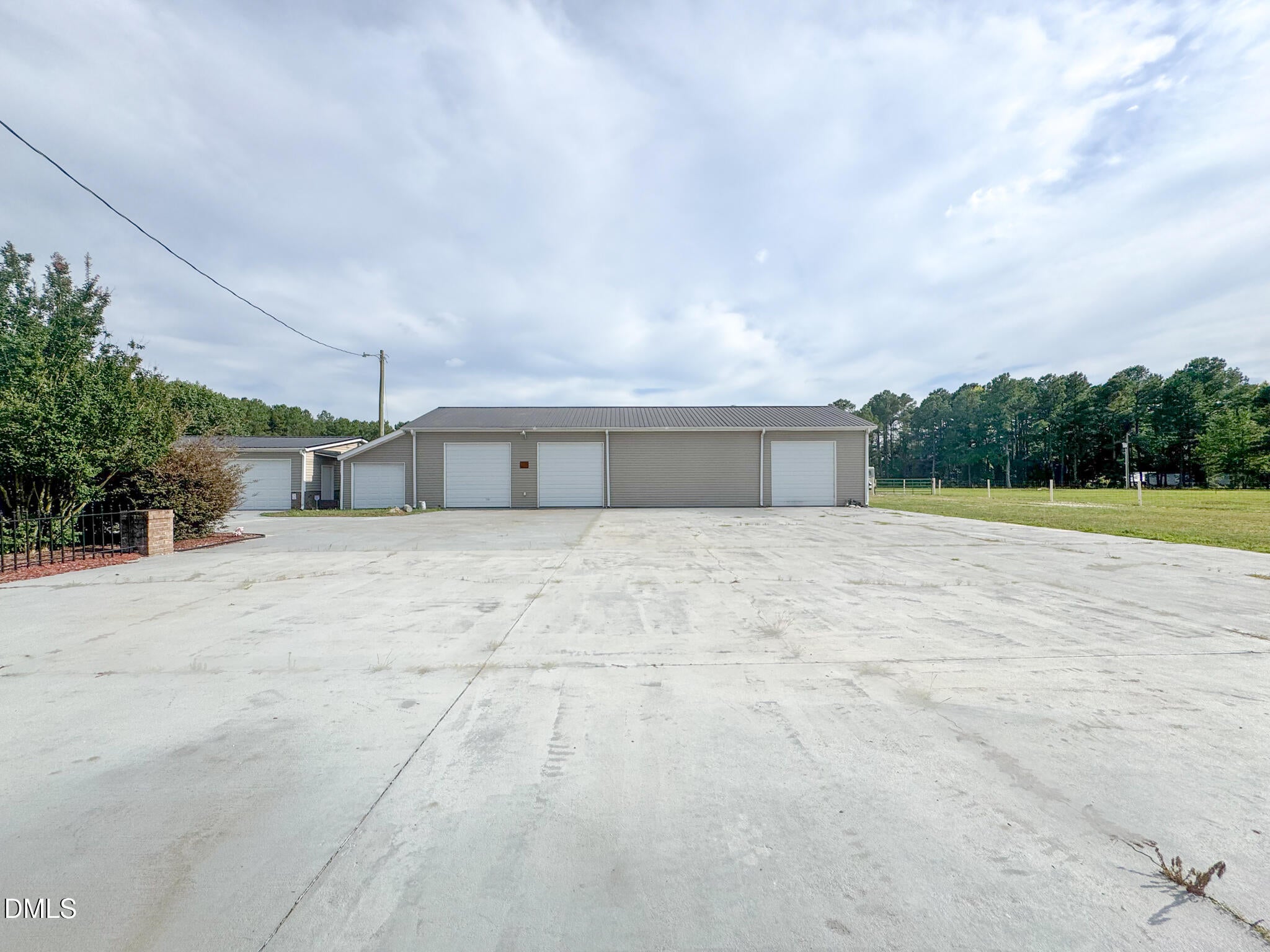 113 Pine Log Lane