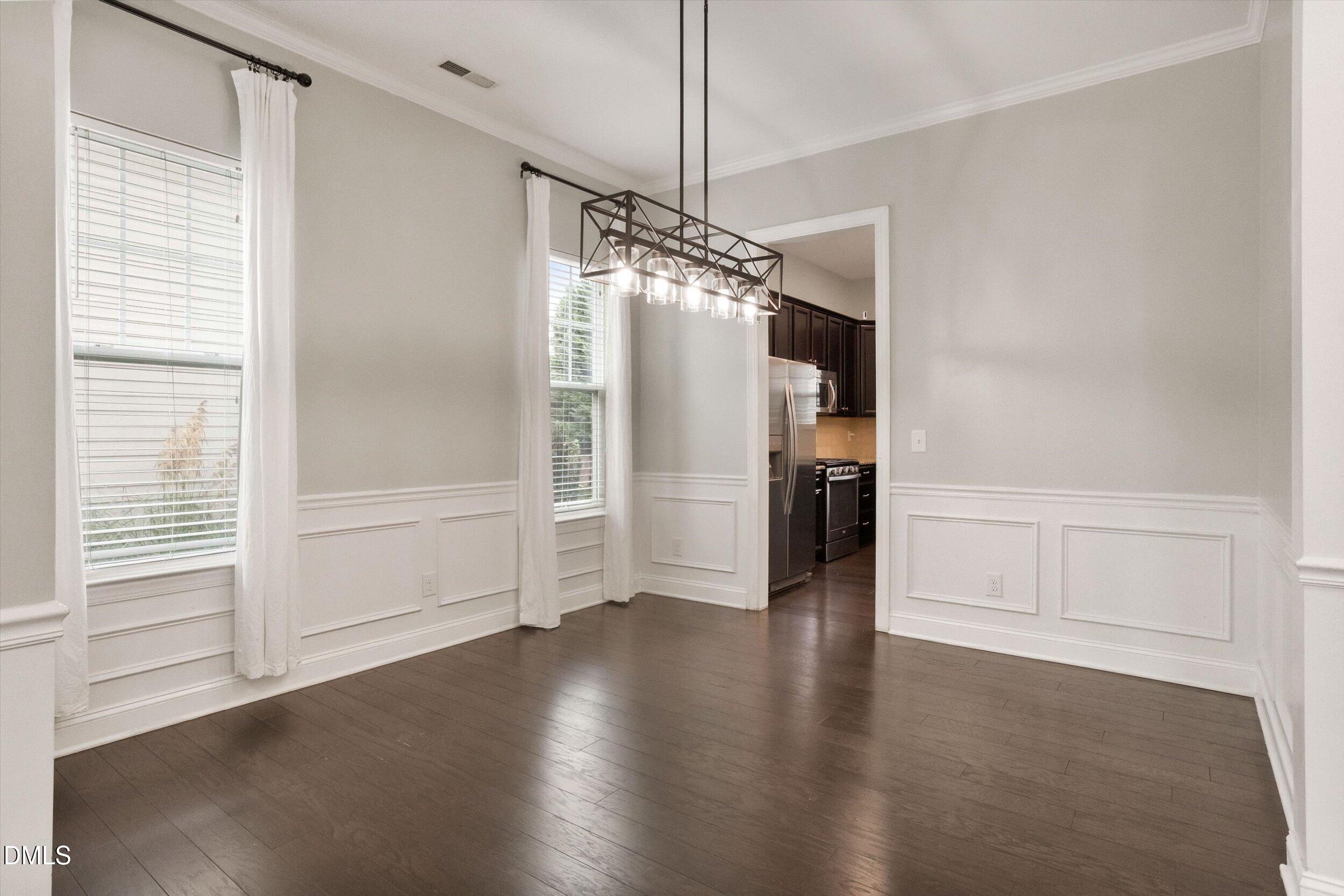 1116 Litchborough Way