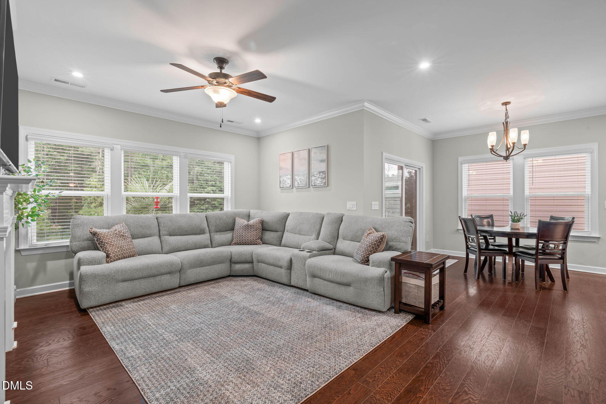 425 Oaks End Drive