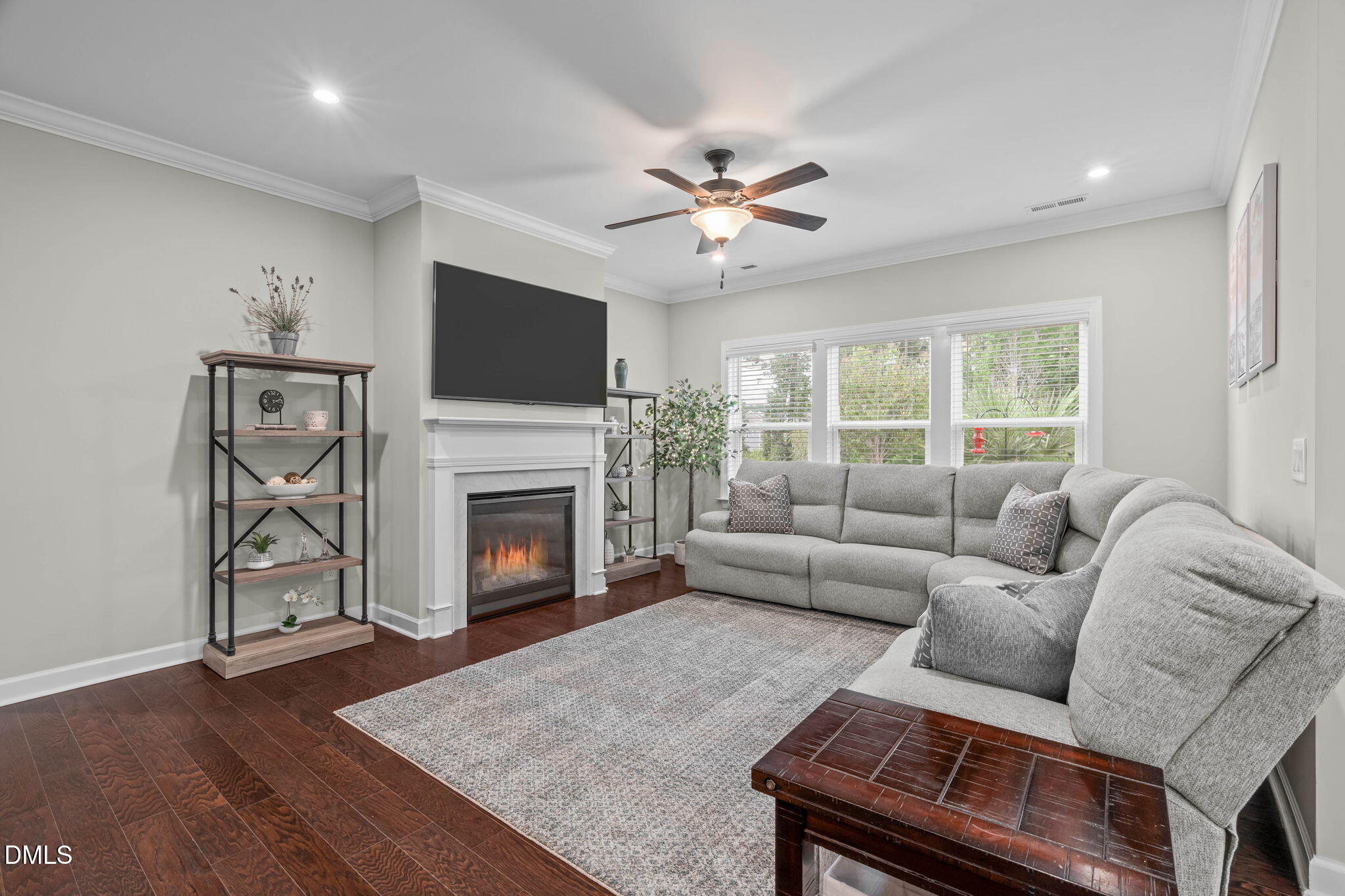 425 Oaks End Drive