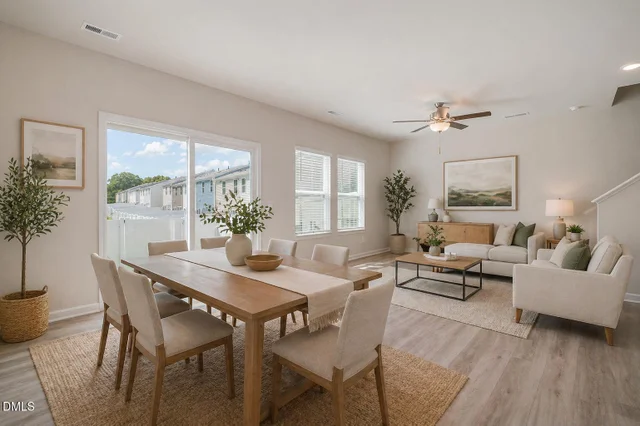 970 Rolling Fields Drive, photo 5 of 24