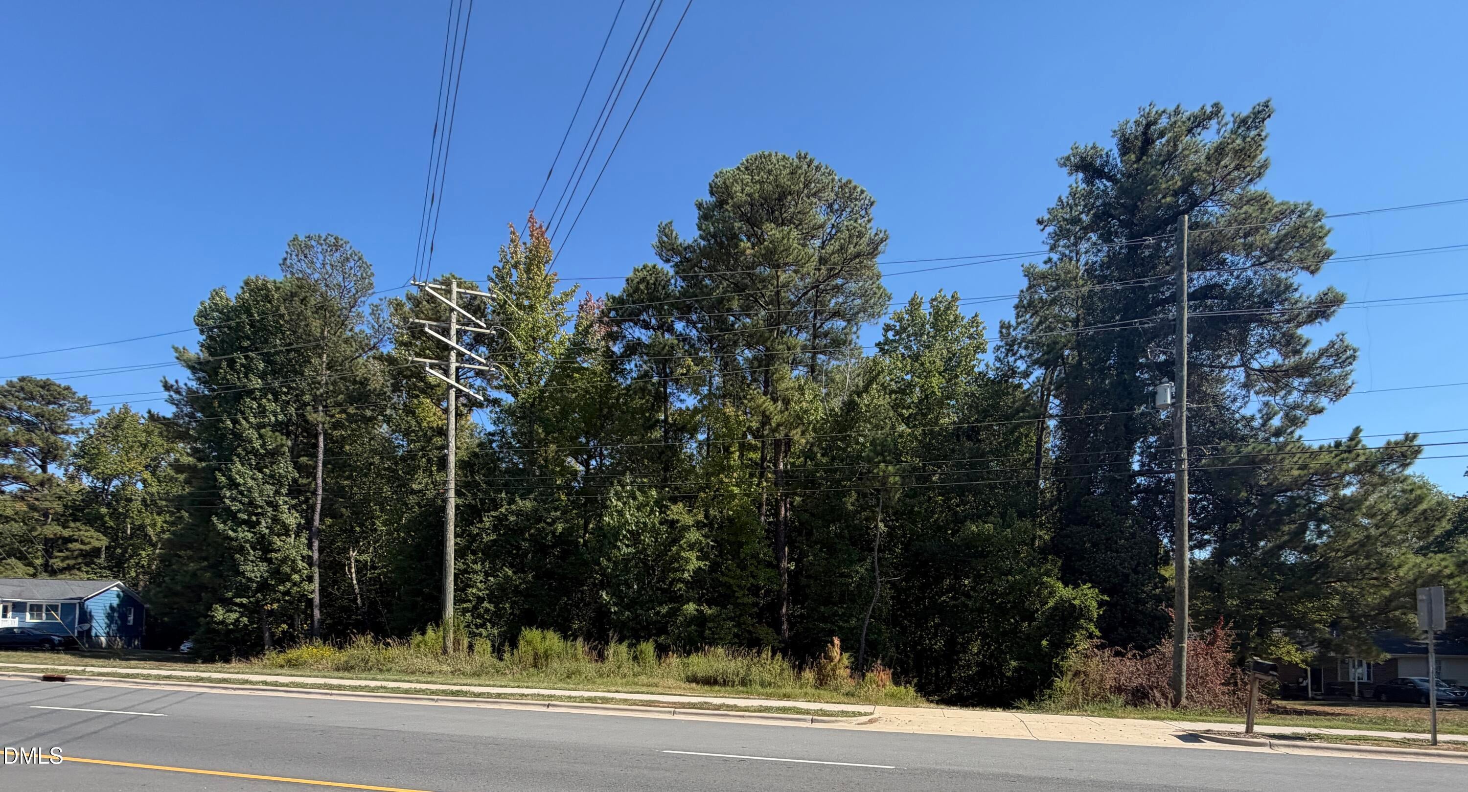 5017 Sunset Lake Road