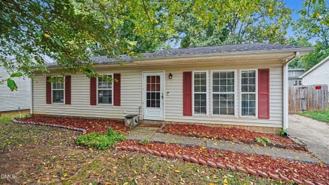 Photo of 1 Jans Court, Greensboro, NC 27405 (MLS # 10193713)