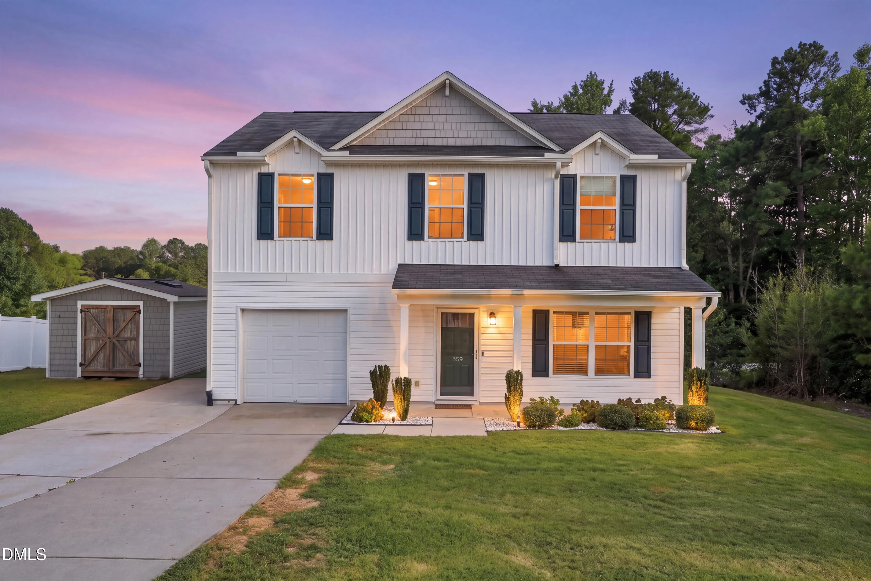 359 Emilies Crossing Way