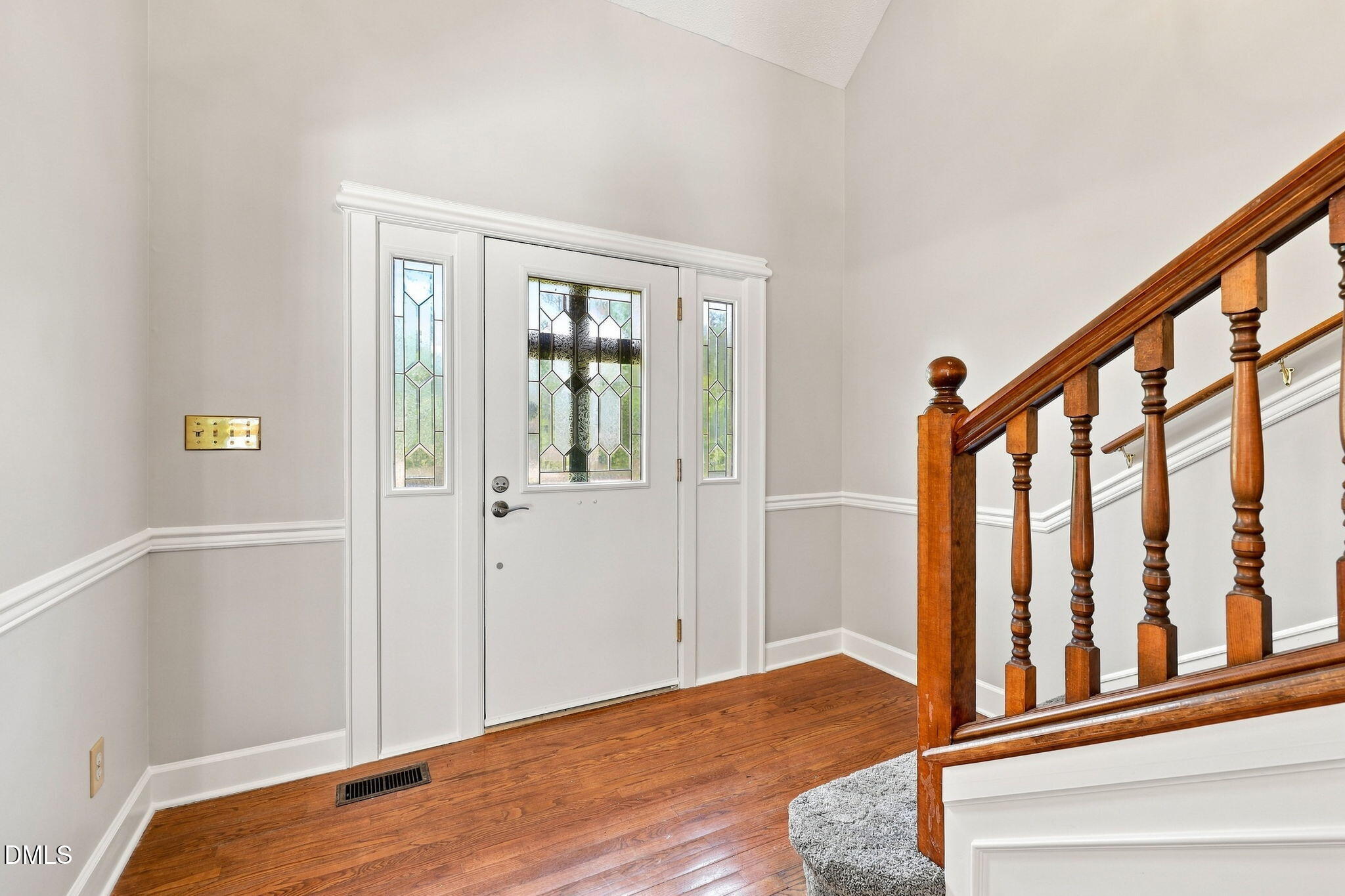 5601 Sky Lane Drive
