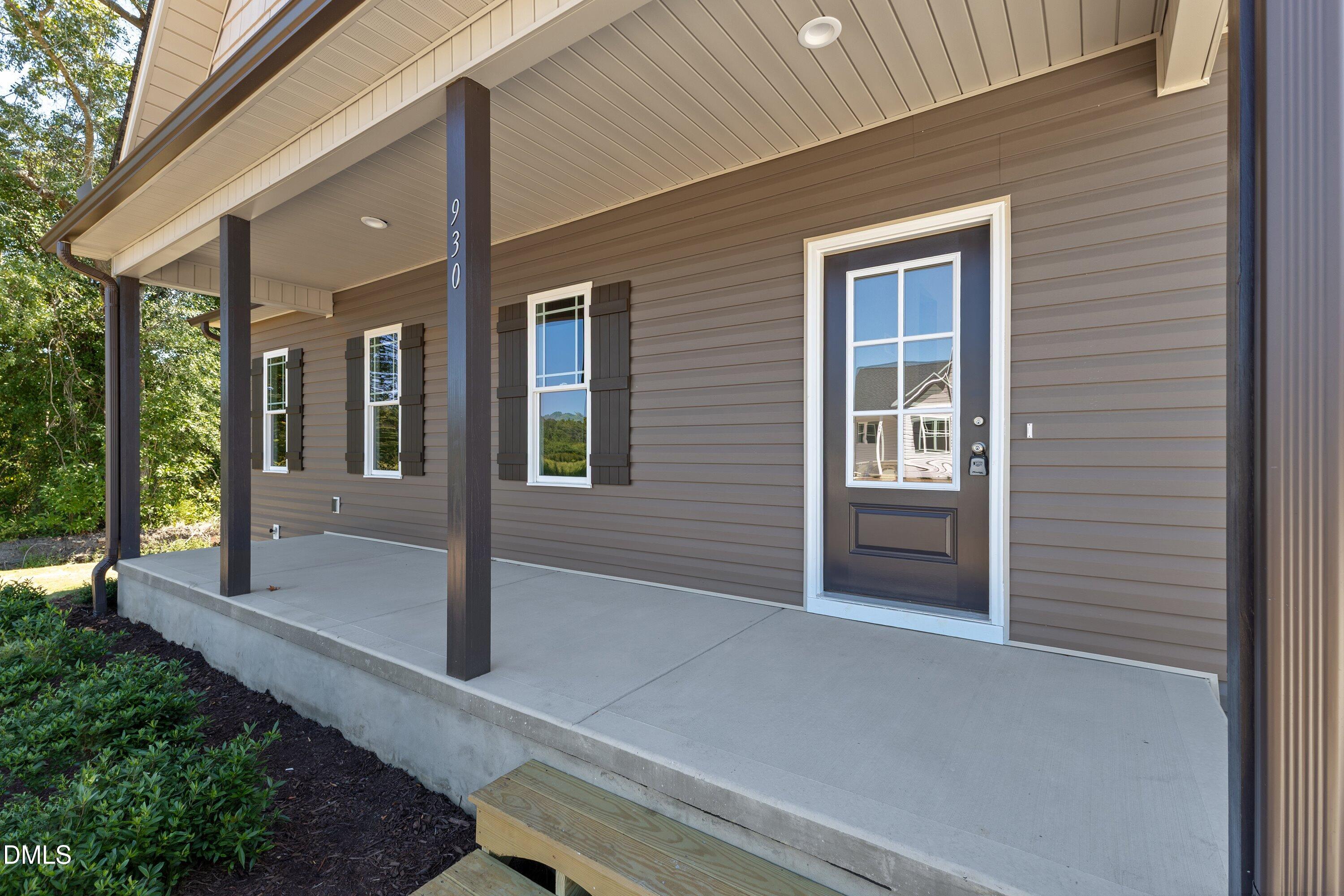 930 Micro Road W
