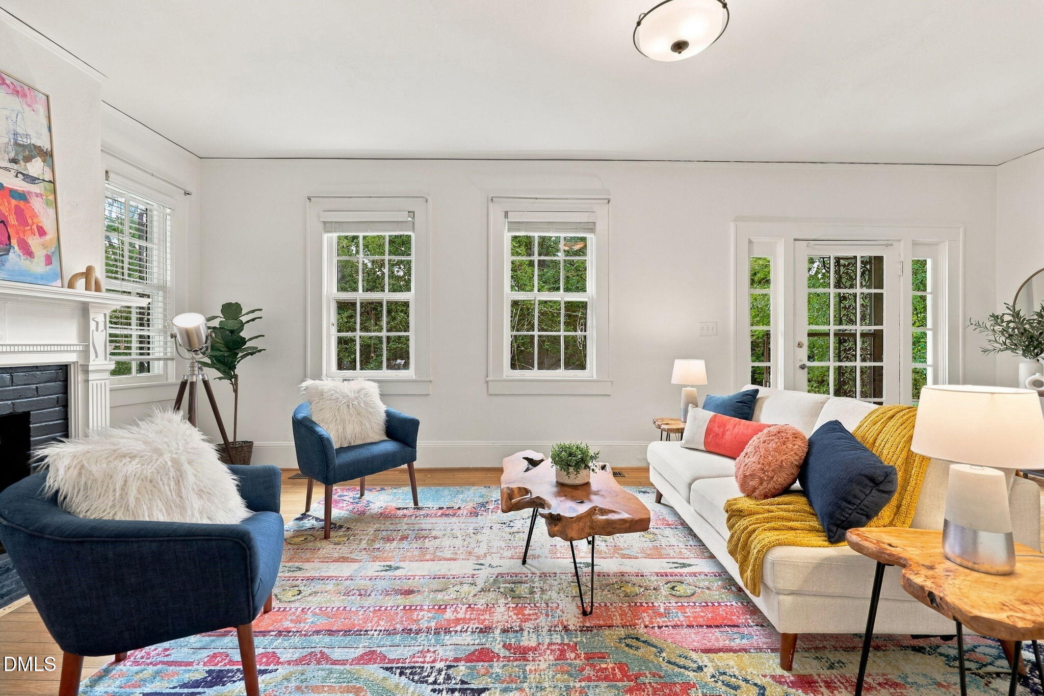 13 Davie Circle