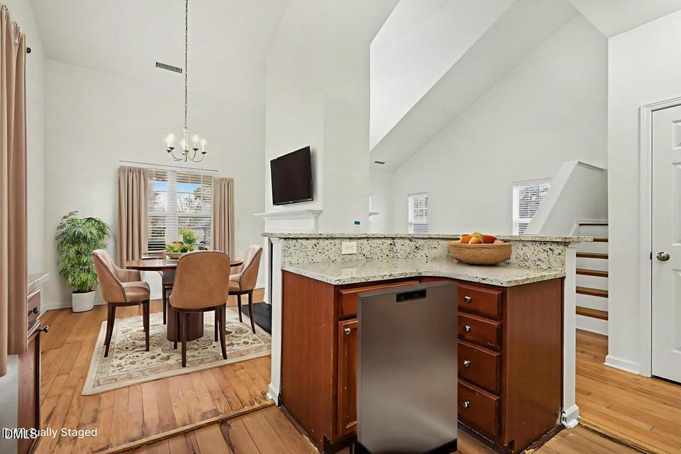 201 Kipling Drive