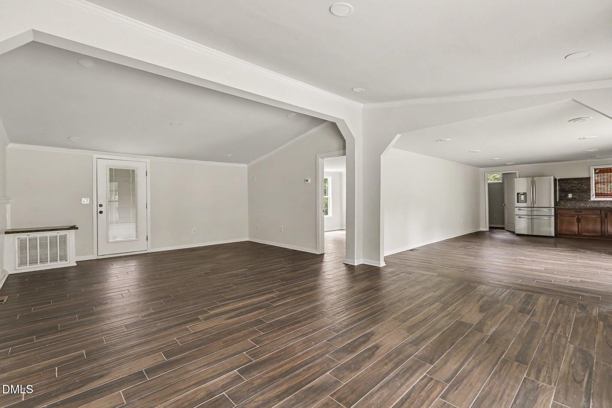 1615 Hunters Trail