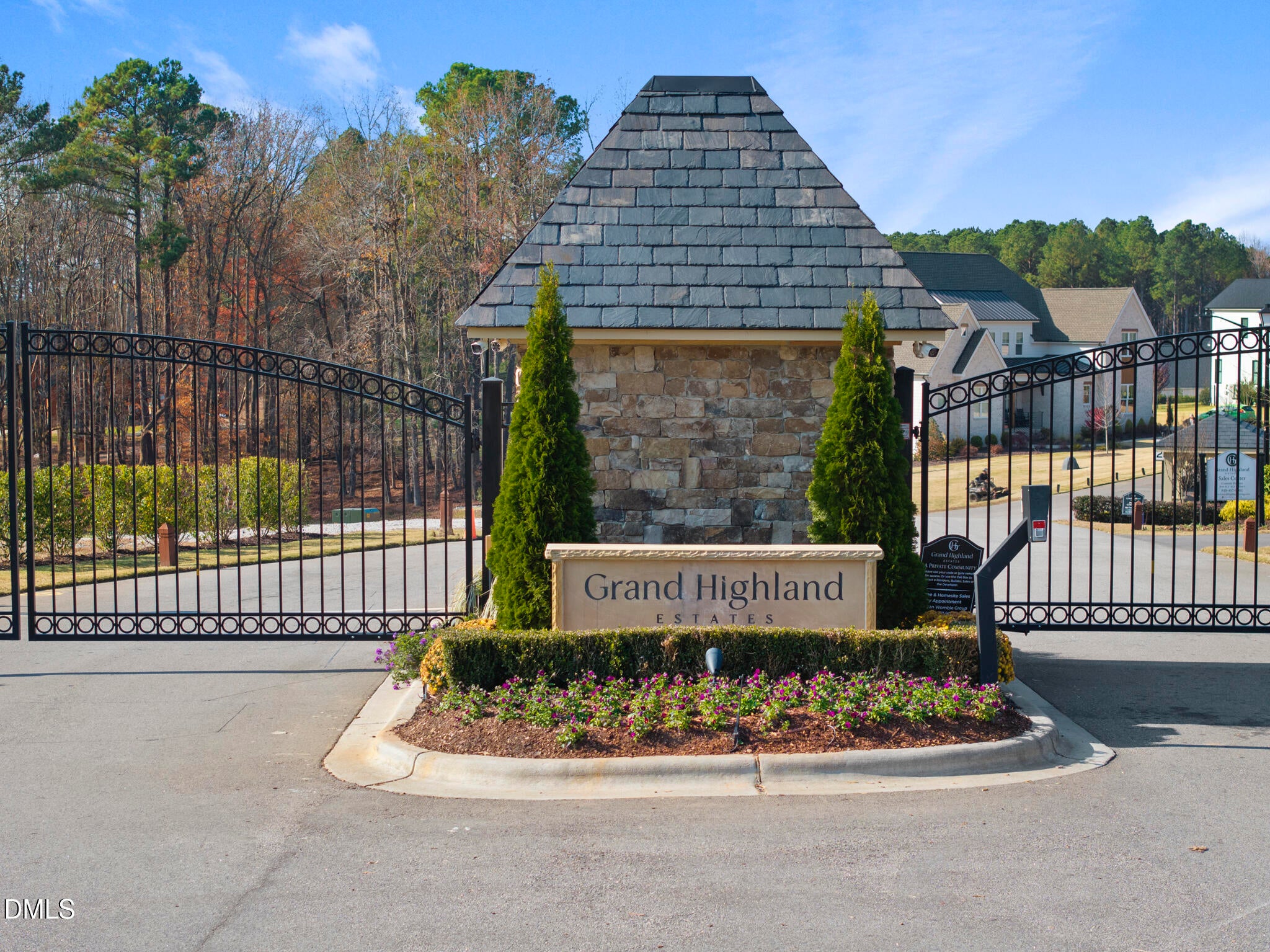 1625 Legacy Ridge Lane