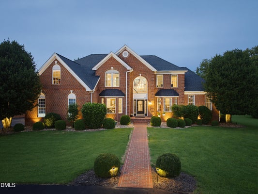 4600 SCOTTLAND DR, MEBANE, NC 27302 - Image 36528cf4090535baa02eb47a16c19d6e/2464748917