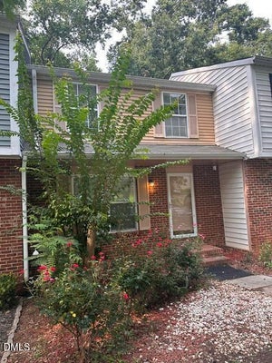7334 SHELLBURNE DR, RALEIGH, NC 27612 - Image 3668ebc0d6ae5e8239d62d54b1e67914/381997589