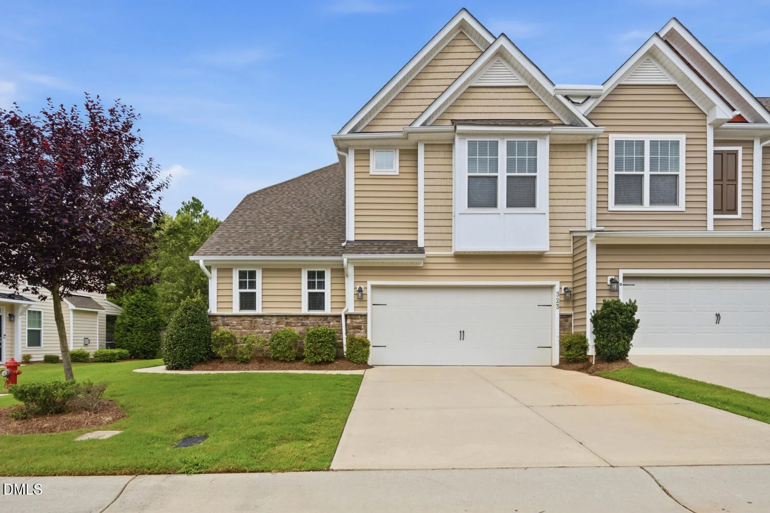323 Acorn Hollow Place