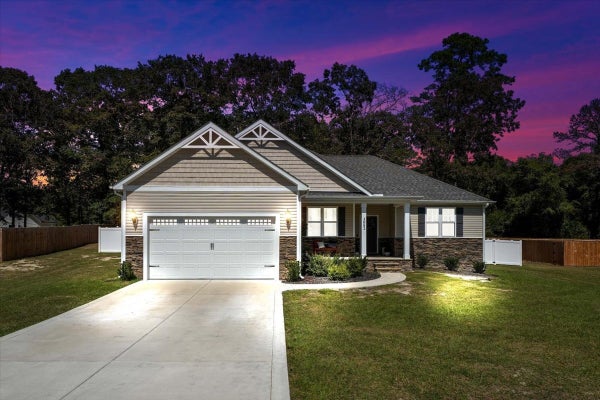 3082 MARION HEIGHTS DR, KINSTON, NC 28504 - Image 36d94adf124ffa86c8f4467925f0f7a3/3403077577