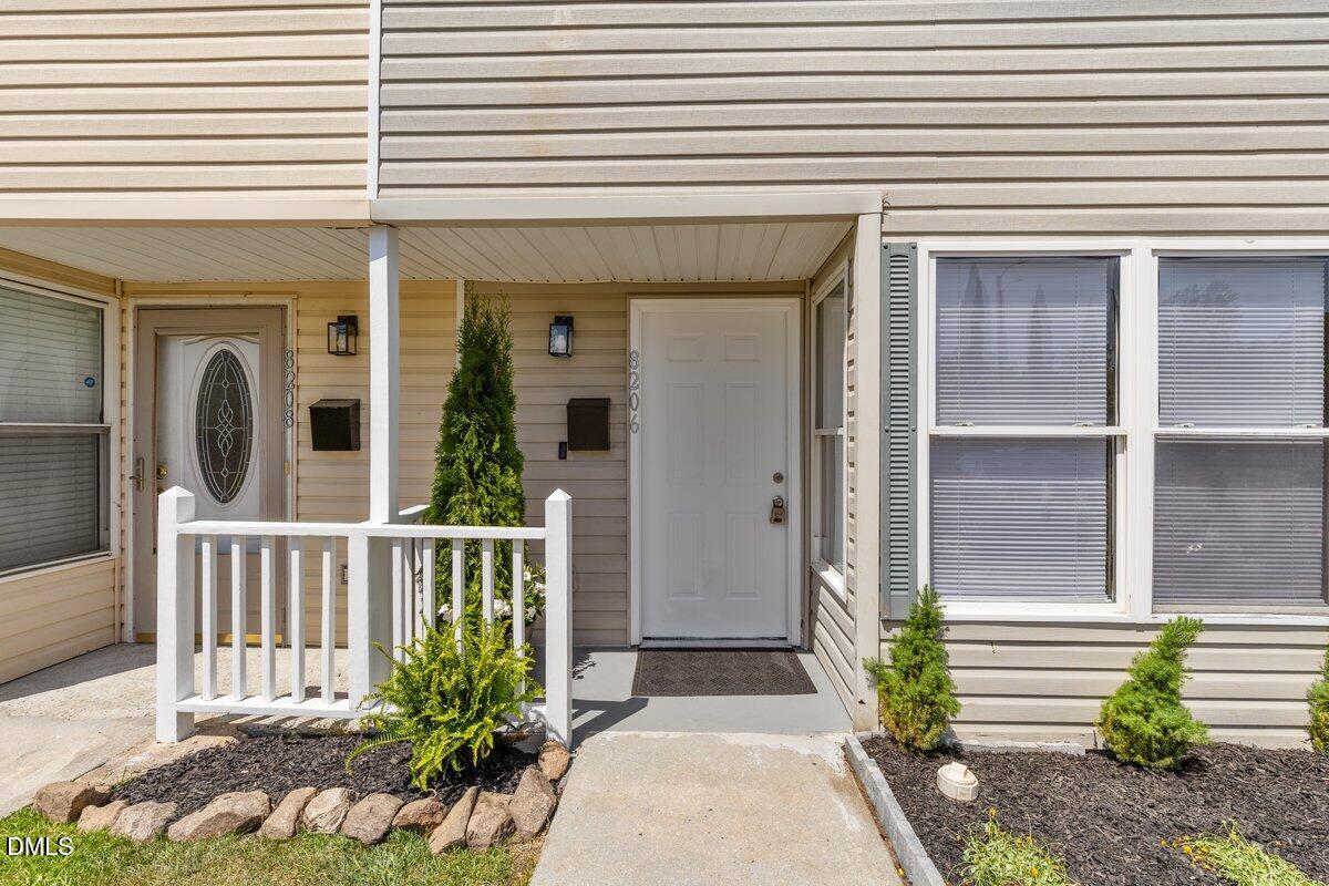 8206 Merriweather Circle