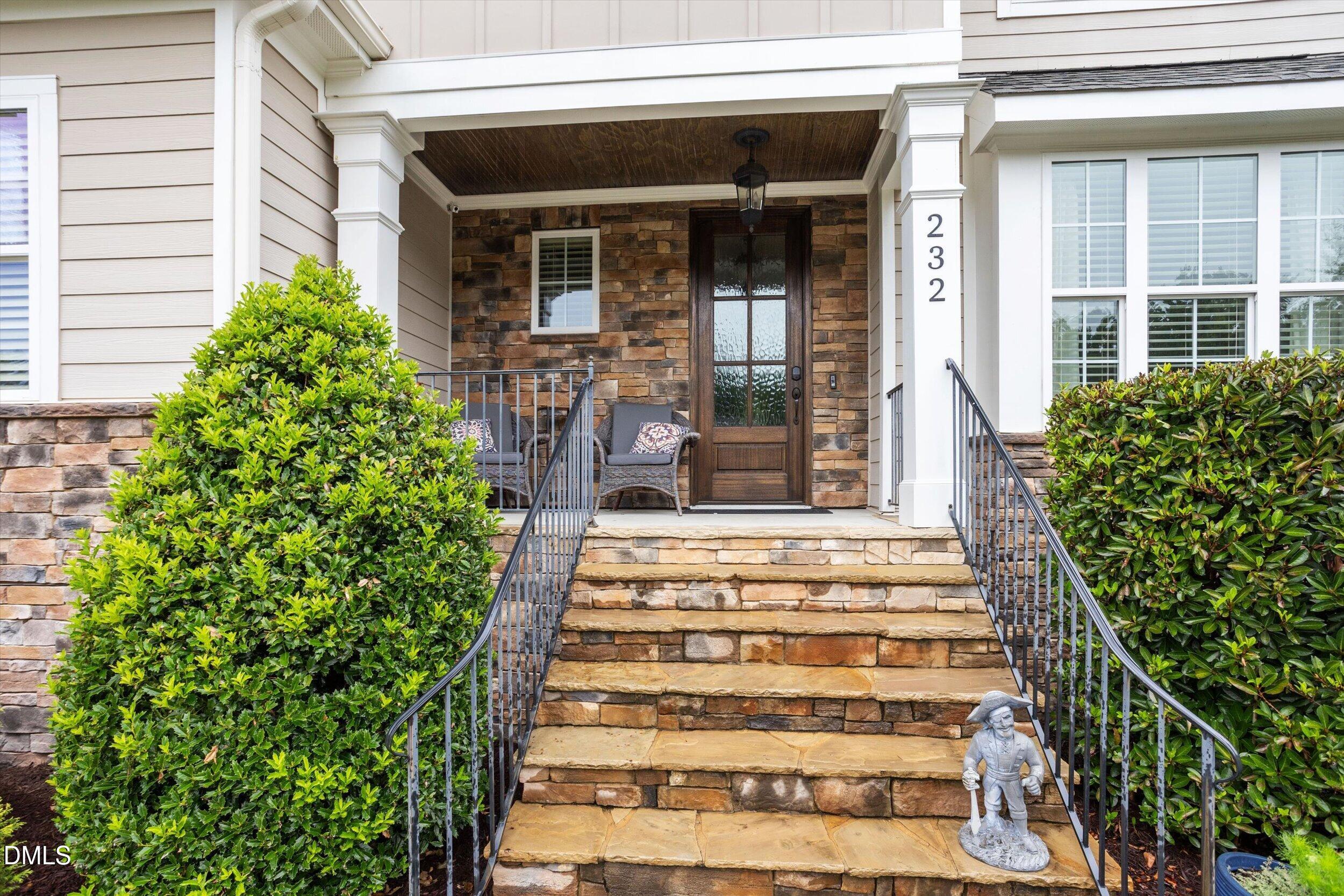232 Sunset Bluffs Drive