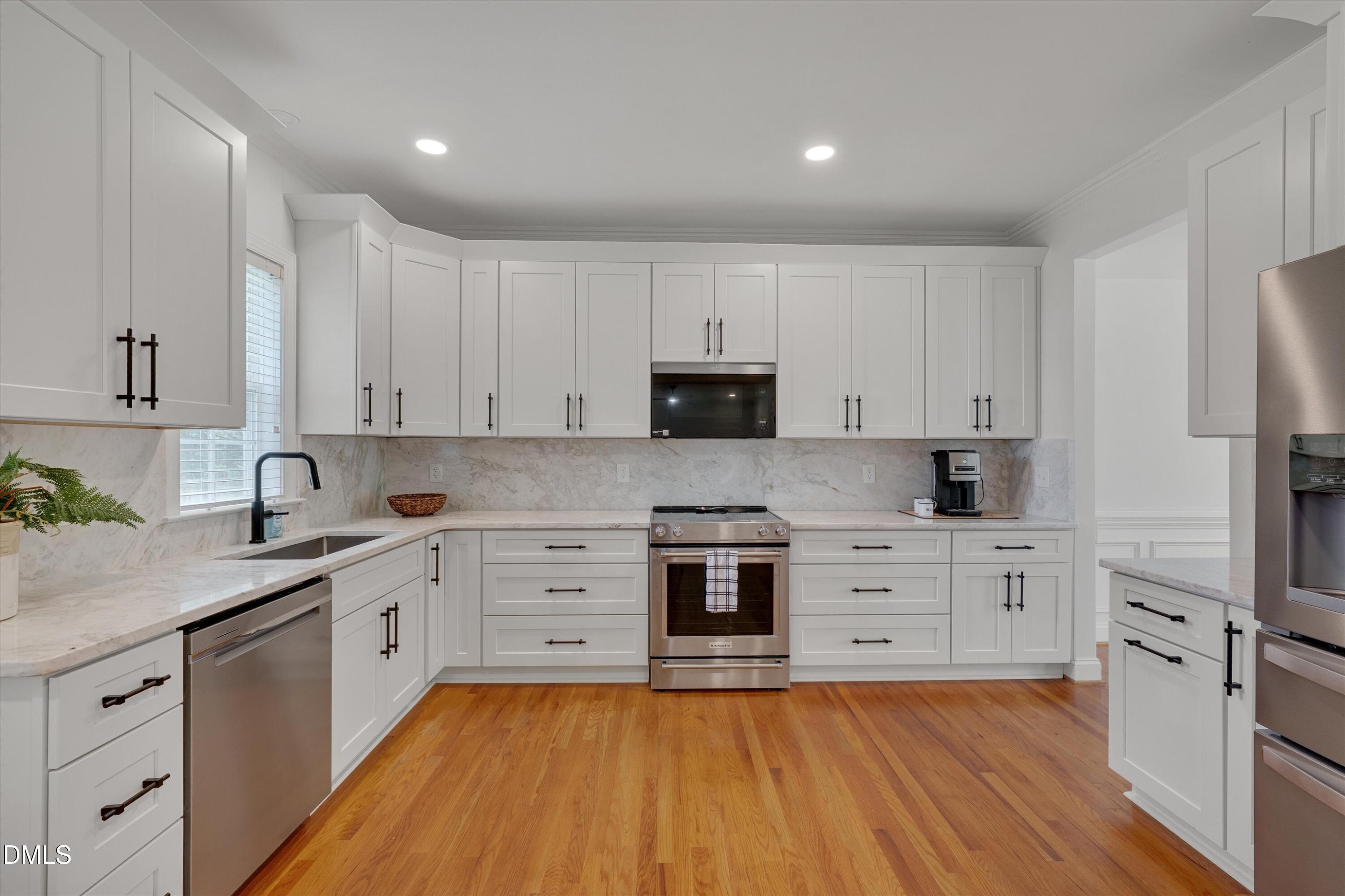 8104 Hartwood Glen Circle