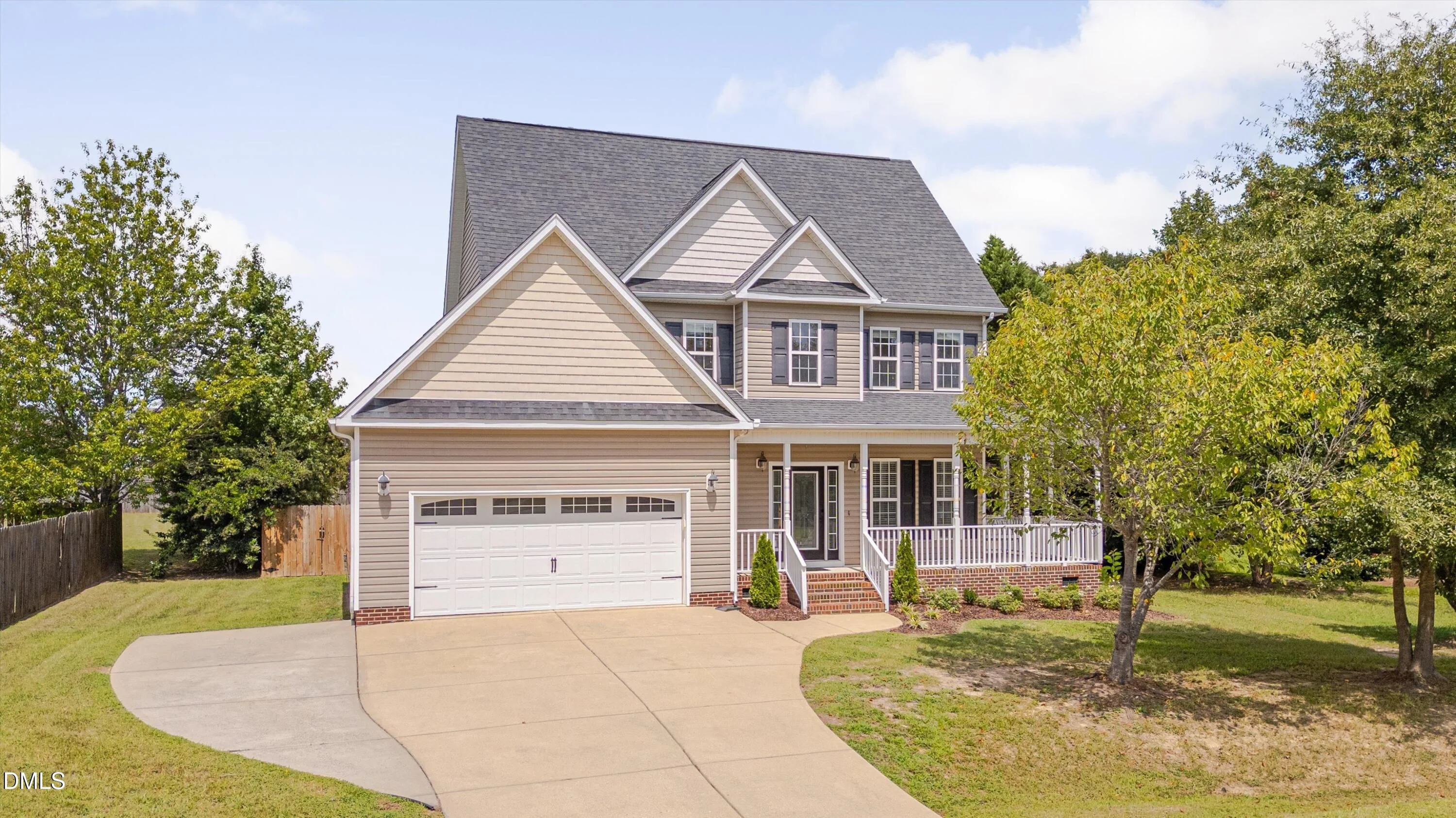 8104 Hartwood Glen Circle